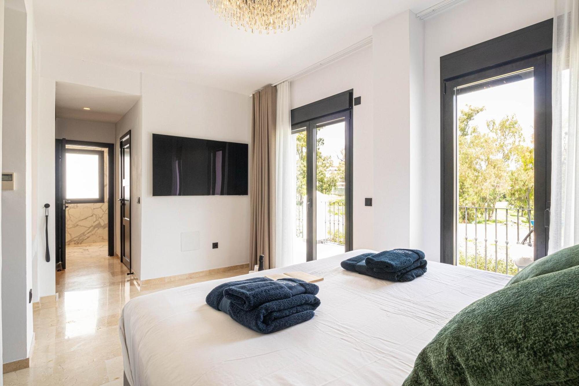 Villa New Zacaluca Pool Sauna & Gym - Happy Rentals Μαρμπέλλα Εξωτερικό φωτογραφία